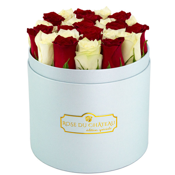 Édition Spéciale Błękitny Box z Białymi & Czerwonymi Różami Żywymi