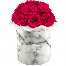 Różowe Wieczne Róże Bouquet w Białym Marmurowym Boxie