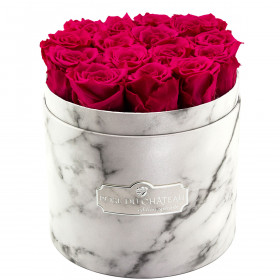 Różowe Wieczne Róże w Białym Marmurowym Boxie