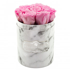 Rose eterne rosa pallido in flowerbox marmo bianco piccolo