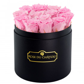 Roses Éternelles Roses Pâles Dans une Flowerbox Ronde Noire