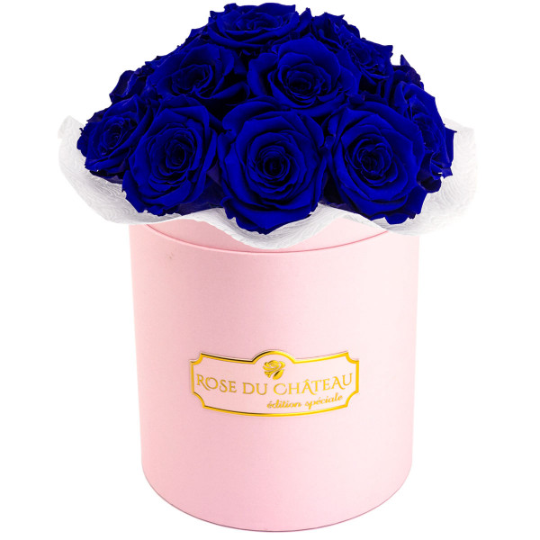 TMAVĚ MODRÉ věčné růže bouquet v malém RŮŽOVÉM flowerboxu