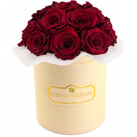 Červené věčné růže bouquet v BÉŽOVÉM flowerboxu