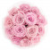 Světle růžové věčné růže bouquet v bílém flowerboxu