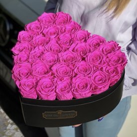 Rosafarbene Ewige Rosen in herzförmiger Rosenbox Large