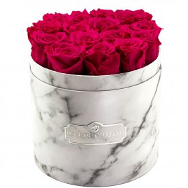 Rosafarbene Ewige Rosen in weißer marmorierter Rundbox